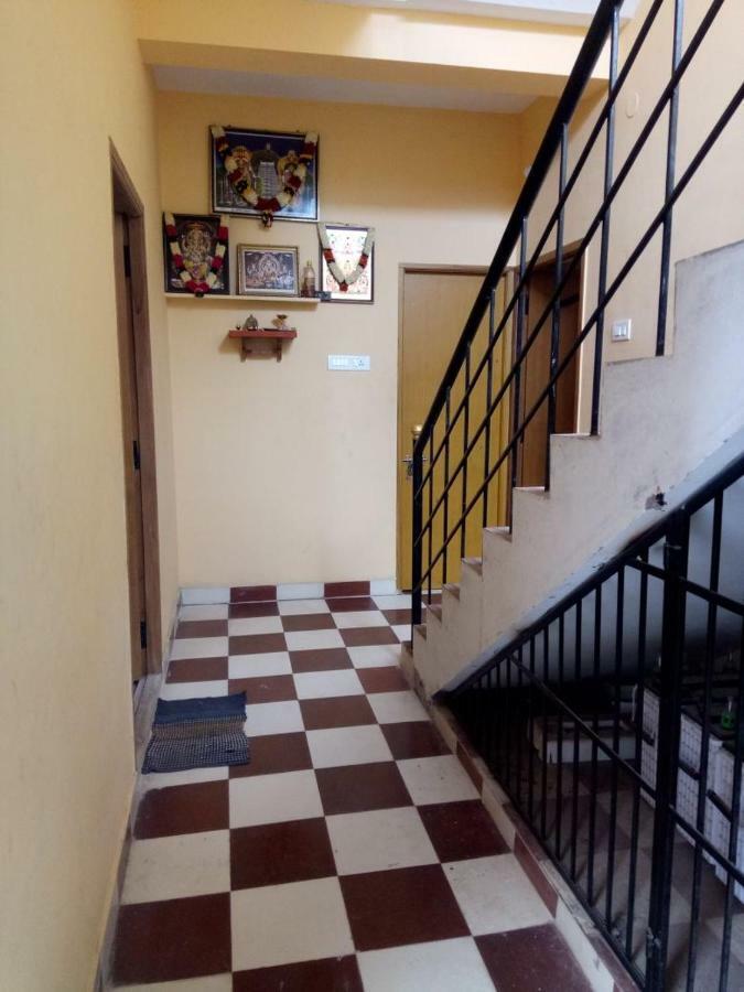Lakshmi Illam Hotel Tirukkadaiyur Eksteriør billede